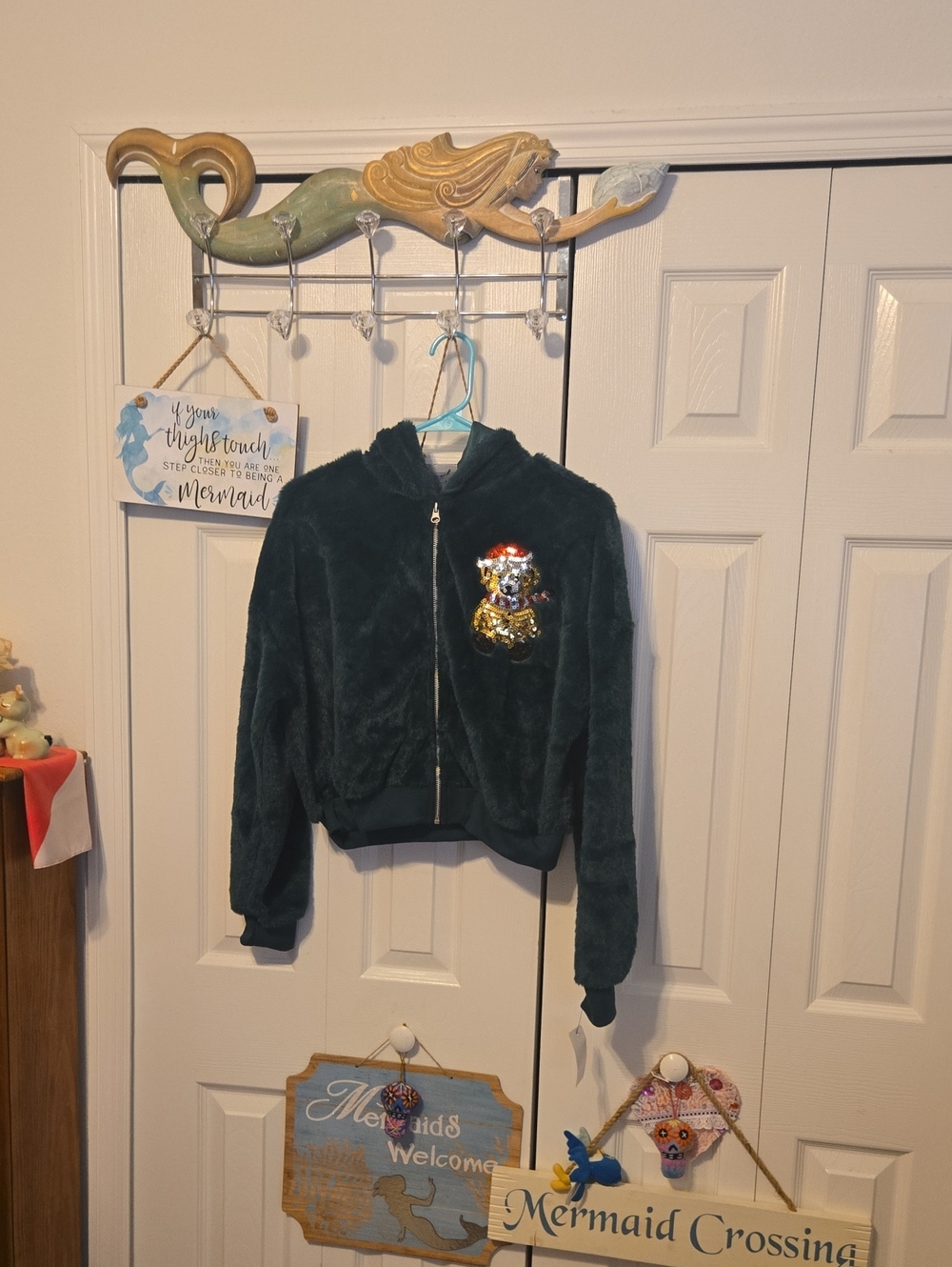 ' Dark Green Plush Zip-Up Hoodie Jacket